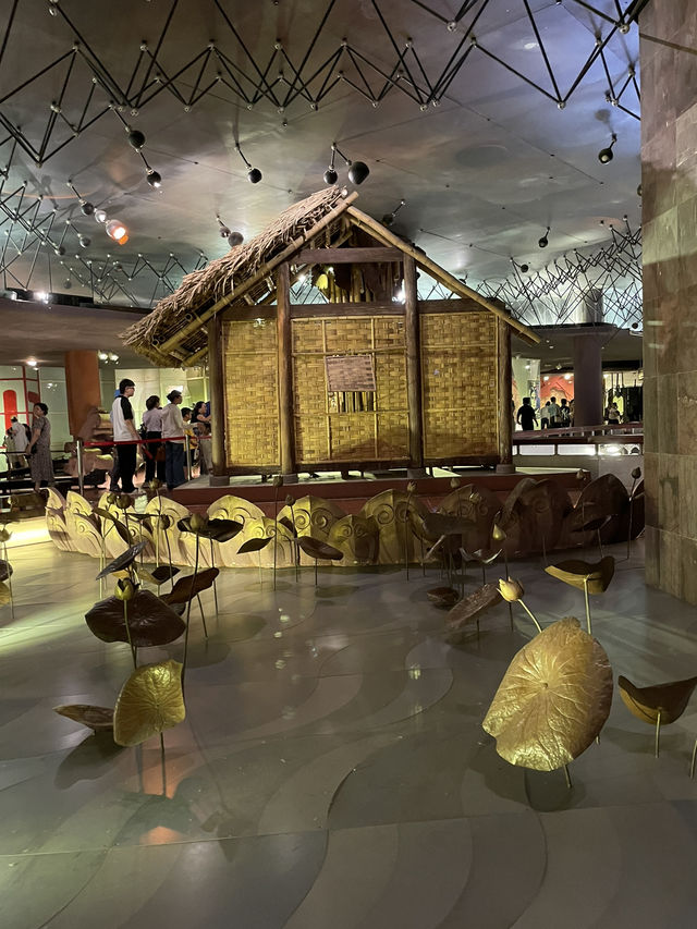 ｜越南｜河內胡志明博物館-一窺國父一生的歷史篇章
