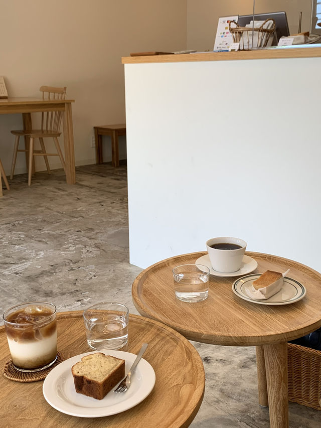 【大阪🇯🇵】あたたかな陽射しを感じられるカフェへ。