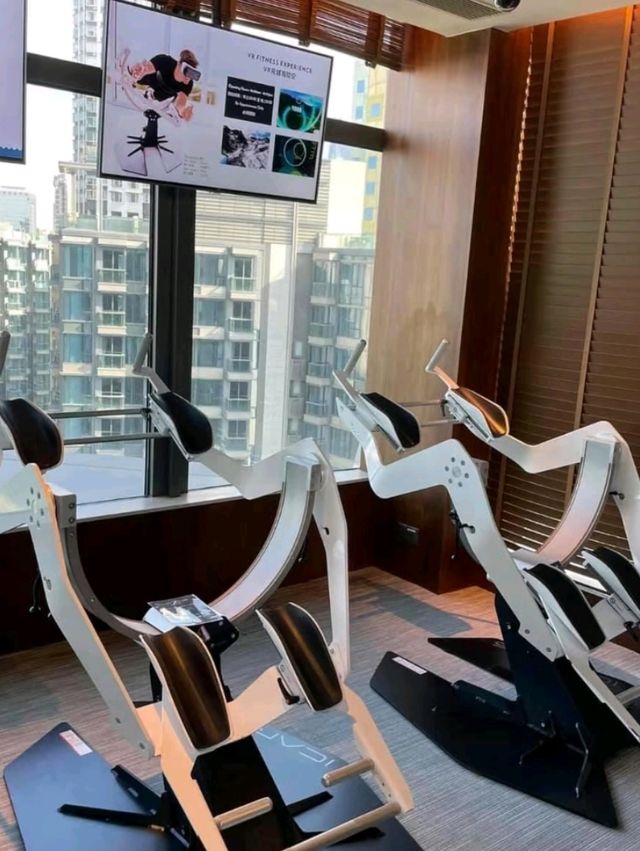 🌇🛳️ Hyatt Centric Victoria Harbour – Modern Stays with Million-Dollar Views 🇭🇰