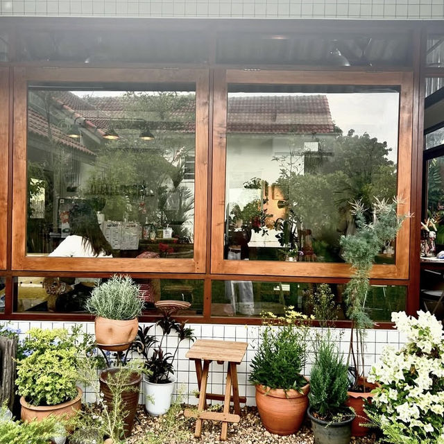 ☀️ Sunsixmoon Cafe