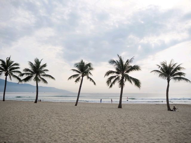🌊 : My Khe Beach เที่ยวดานัง เวียดนาม