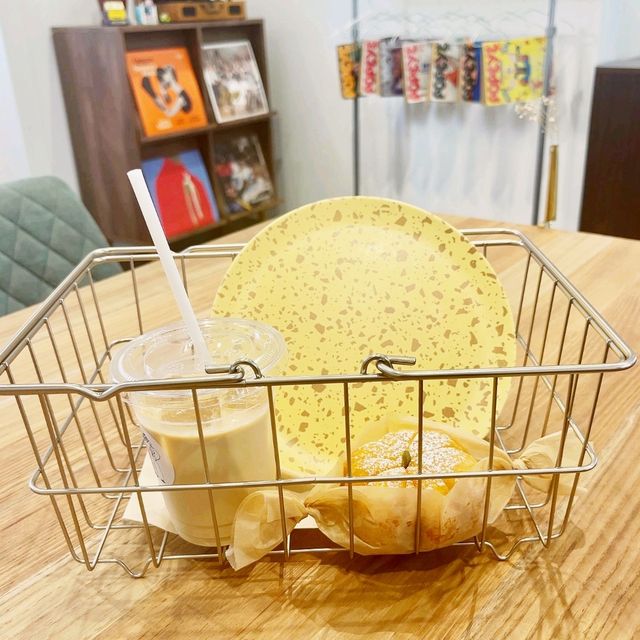 Axiss Tokyo Cafe