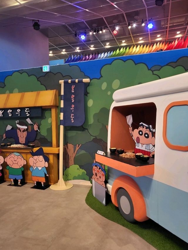올여름 부산여행코스로 추천하는 짱구전시회
