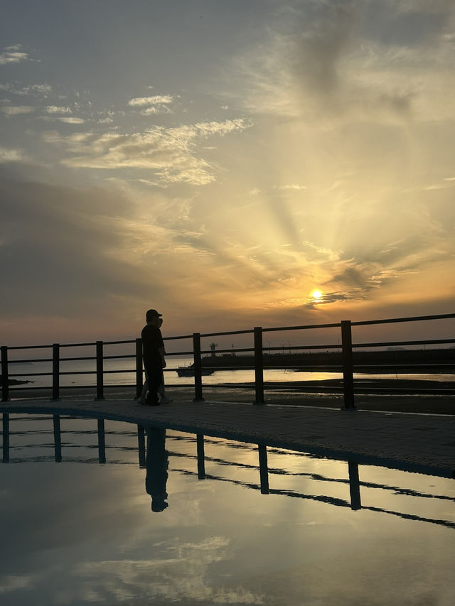 🌅 할미·할아비 바위의 전설과 붉게 물드는 환상 일몰, 꽃지해수욕장 
