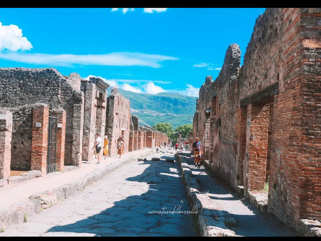 【時を超える旅】ポンペイ遺跡で古代ローマの鼓動を感じる🌿🕰️