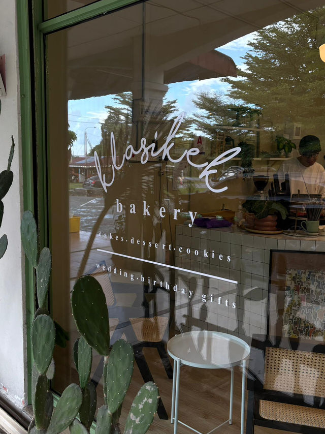 Stylish Cakes, Seriously Good Taste!