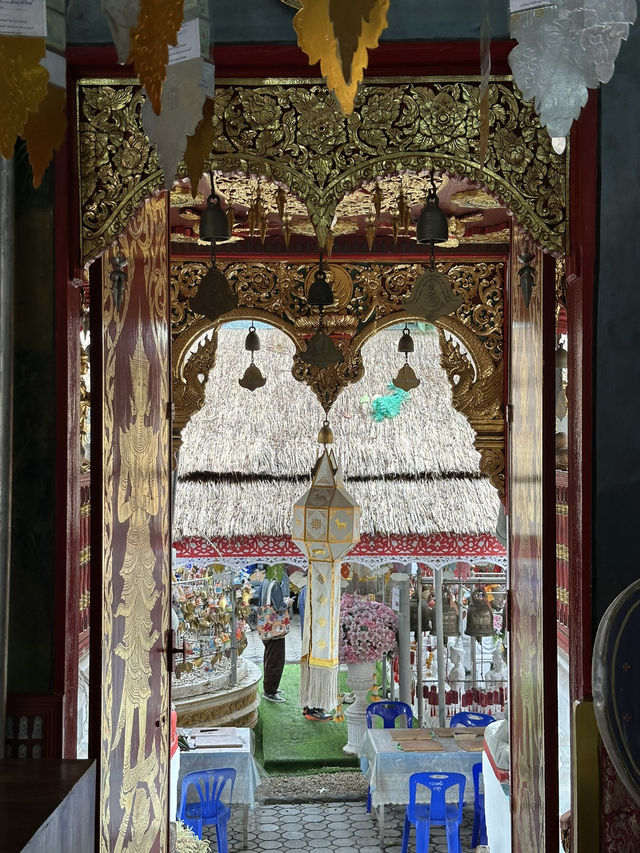 ขอพรที่วัดอุปคุต 