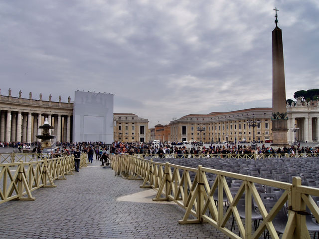 🇻🇦 Tiny Country, Massive Wonders: A Day in Vatican City