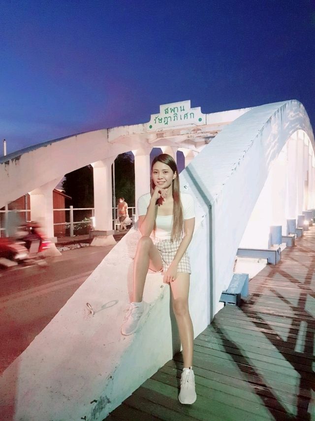 เดินเล่นลำปาง ย้อนวันวานที่สะพานรัษฎาภิเศก 