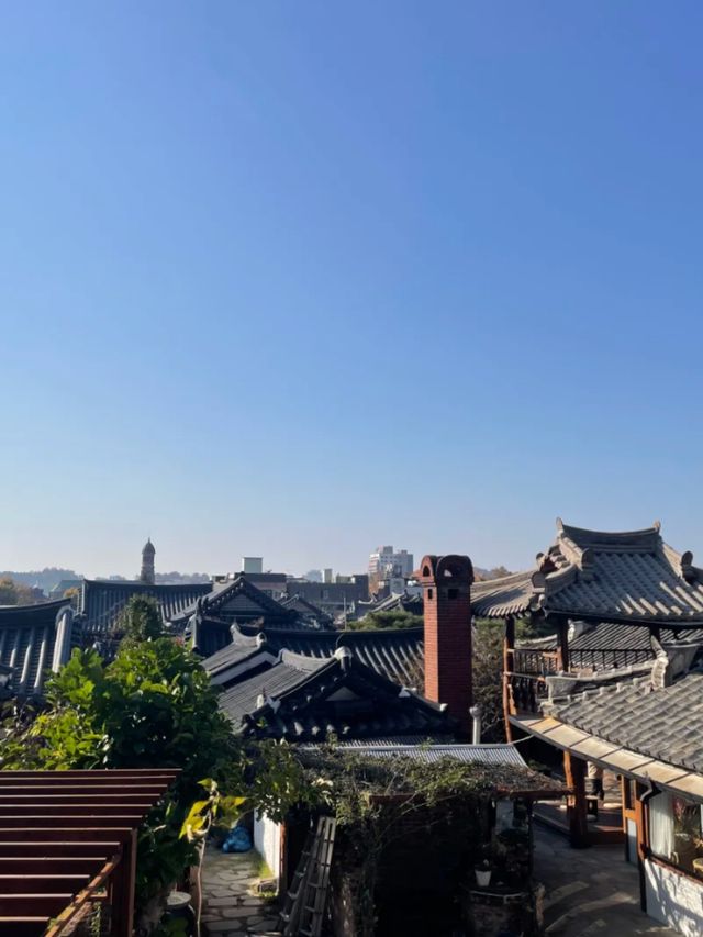 Seoul’s Hidden Gem: Bukchon Hanok Village