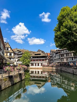 🏘️🌿 Place Benjamin-Zix, La Petite France