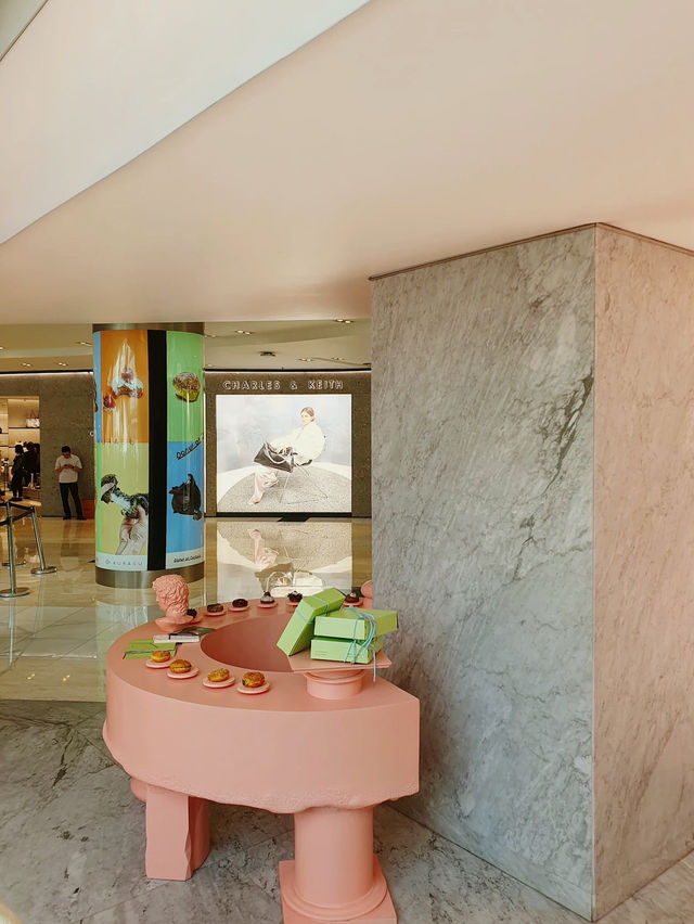Donut of Curiosity in Grand Indonesia