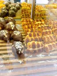 BreadTalk at Westgate: Tasty Buns and Easy Snacks