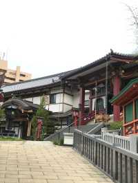 【西早稲田　放生寺　東京で八阪神社にそっくりな地形の境内と早稲田ミニエリアツアー】