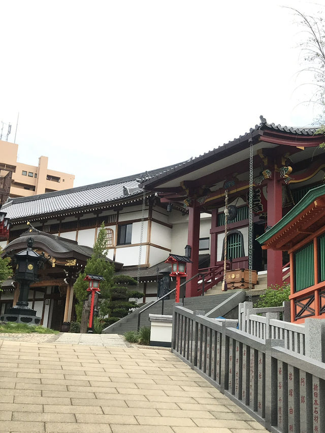 【西早稲田　放生寺　東京で八阪神社にそっくりな地形の境内と早稲田ミニエリアツアー】