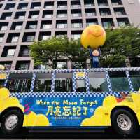 Whimsical Moments with Jimmy’s Moon Bus in Taipei