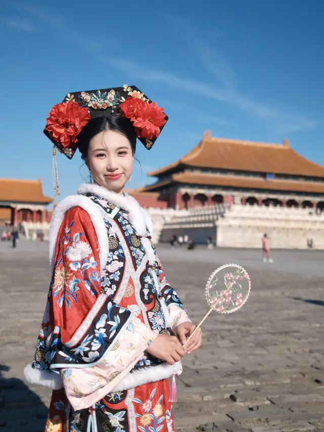 แจกพิกัดเช่าชุดเข้าวังต้องห้าม