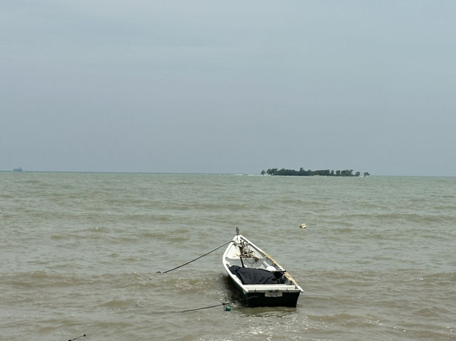 Hidden Waves, Quiet Days – Discover Tanjung Gemok