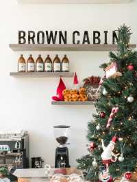Brown Cabin Chocolate Cafe 🌲🌲