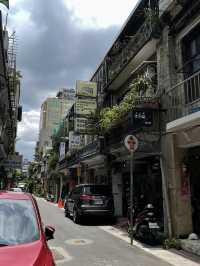 ไปเดินเล่นชิลๆในย่านชิคๆ สถานี  Zhongshan