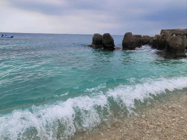🐢 浮潛天堂就在小琉球｜中澳沙灘 Zhongao Beach，遇見海龜的第一站！