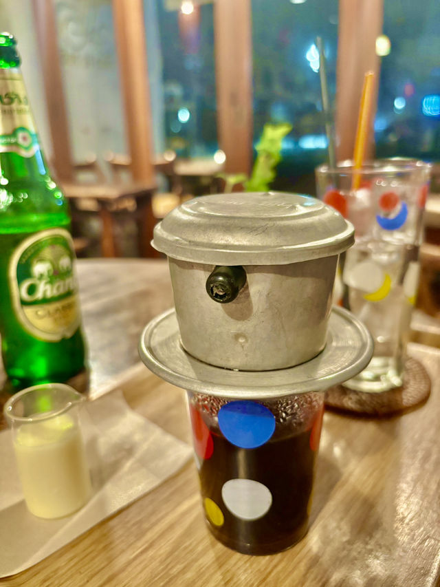 電車の音と灯りに包まれる、鎌倉夜さんぽとソンべカフェ体験🚃🌙
