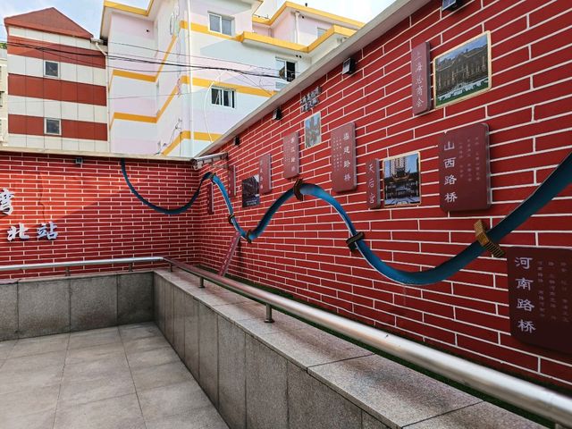 北站街道,歷史與現代交織的城市脈動。 北站街道,歷史與現代交織的城市脈動。