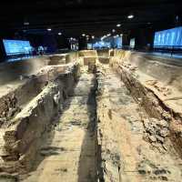 🐎 Bronze Chariots at Lishan — Qin Dynasty Craftsmanship at Its Finest