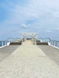 ☕️ Coffee Break by the Sea – Inage Seaside Park, Chiba