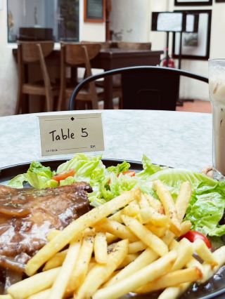 ☕️ Café Diem Alor Setar: Where Kedah's Rustic Charm Meets Modern Coffee Culture! 🌾