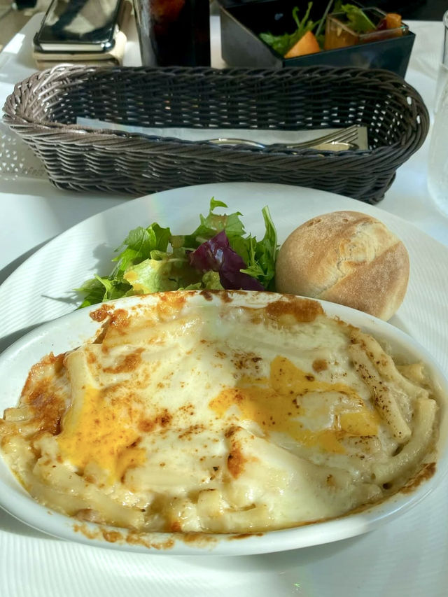 🌿 Sunlit Lunch at Cafe TEIEN, Tokyo Metropolitan Teien Art Museum