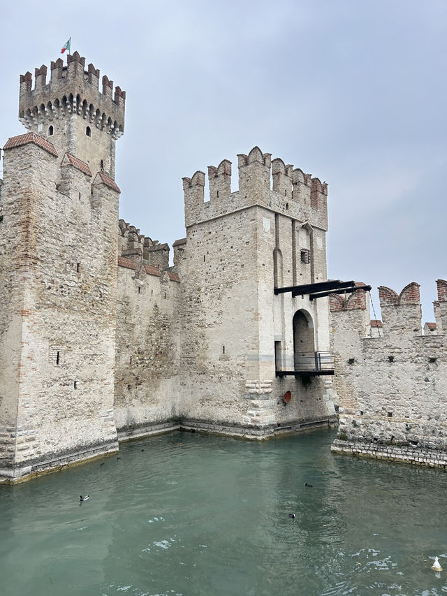 Sirmione เมืองเล็กแต่เต็มไปด้วยความงดงาม🇮🇹