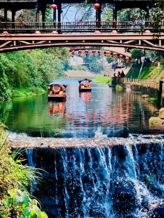 🌿 Liujiang Ancient Town | A Misty Riverside Escape Near Chengdu