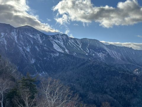 Hokkaido - "Ga Sounkyo của tuyến cáp treo Daisetsuzan Sounkyo Kurodake" - Khung cảnh núi non hùng vĩ nơi đây vô cùng tuyệt đẹp và là điều nhất định phải trải nghiệm trong đời!
