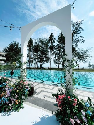 Roxy Sematan Beach Resort – สวรรค์แห่งการพักผ่อนริมชายฝั่งที่งดงามของซาราวัก
