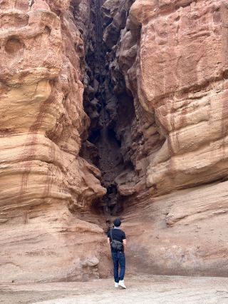 Tian Shan Canyon: The most beautiful wound on earth