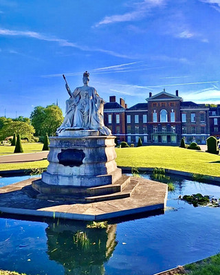 5 London Parks That Feel Magical 🌴 