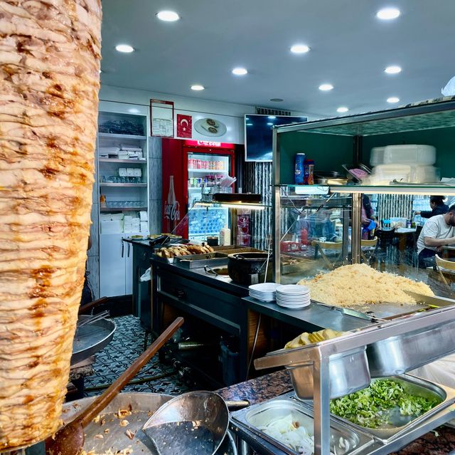Turkish Culinary Delight: Pilavci Paradise