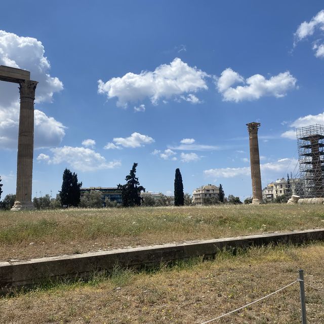 Temple of Olympian Zeus, A Great Pitstop 