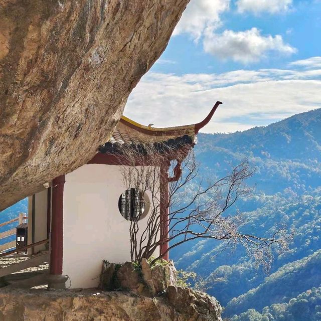 Heavenly Mountain