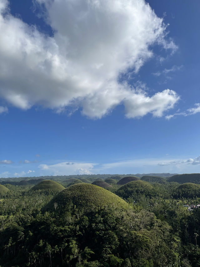 Think These Are Giant Kisses? Welcome to the Philippines’ Chocolate Hills