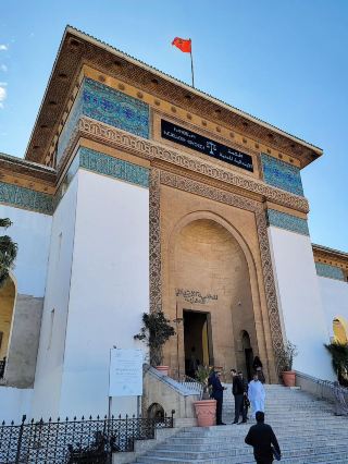 Place Mohammed V: The Heartbeat of Casablanca ❤️🌿  