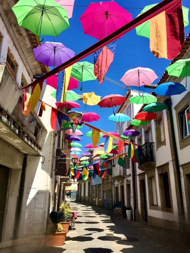 🎨 Where the River Meets Art – Vila Nova de Cerveira, Portugal