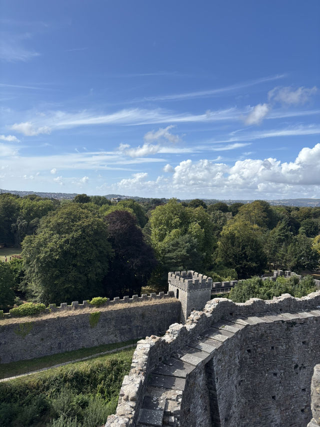 Midnight Arrival to Magical Cardiff—Castles, Pizza & Bay Boat Ride