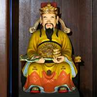 Beautiful Buddha Figures in the Taoist Temple – Yushan 🪷🙏✨