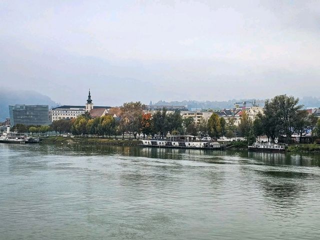 Chic Linz Escape✨ Chic Linz Escape✨