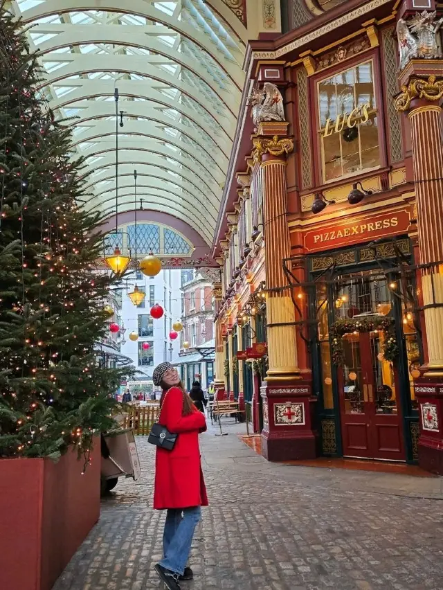 🏙️ London Weather: 50 Shades of Grey (and 5 minutes of Sun) 🇬🇧☂️