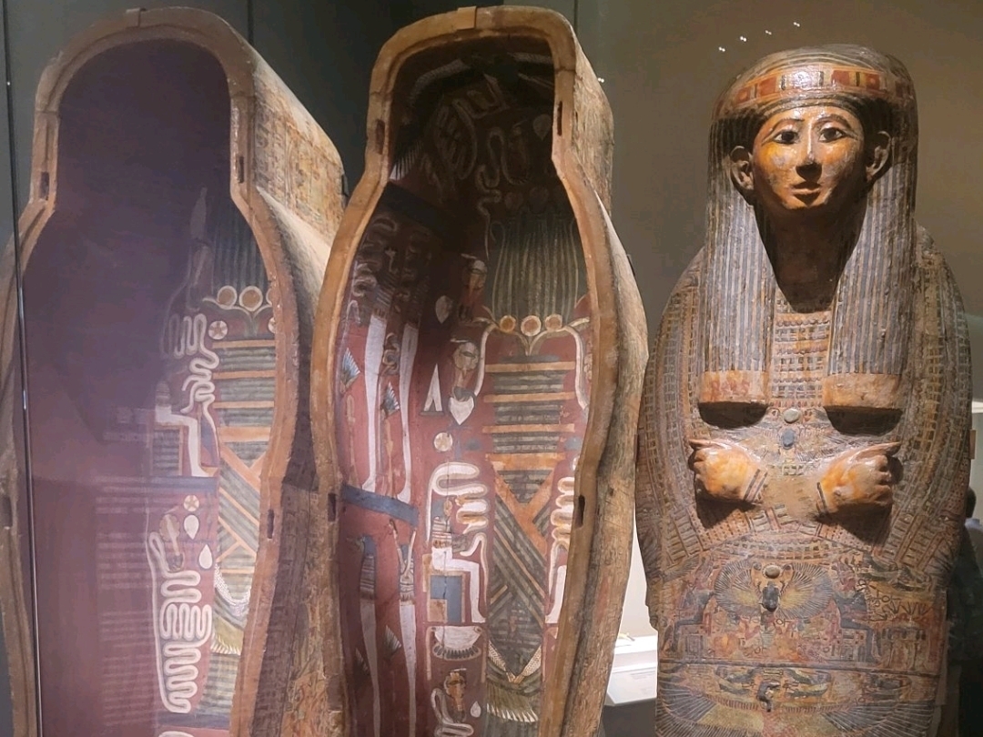 Reviewing the New Exhibits at the Hong Kong Palace Museum. | Trip