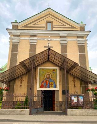The Church of the Exaltation of the Holy Cross: A Timeless Jewel in Brody