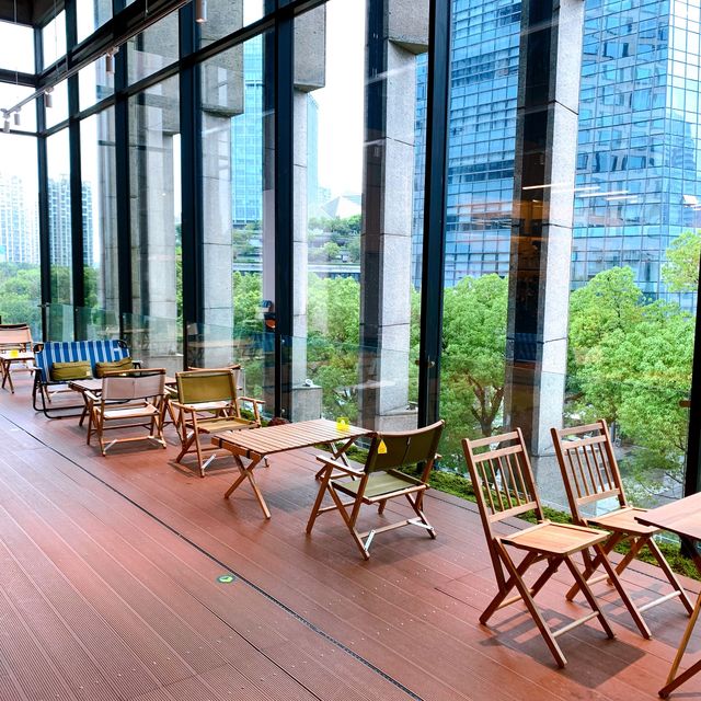 屋内でキャンプ気分！映えカフェ「ABC CAMPING COUNTRY·CAFE」